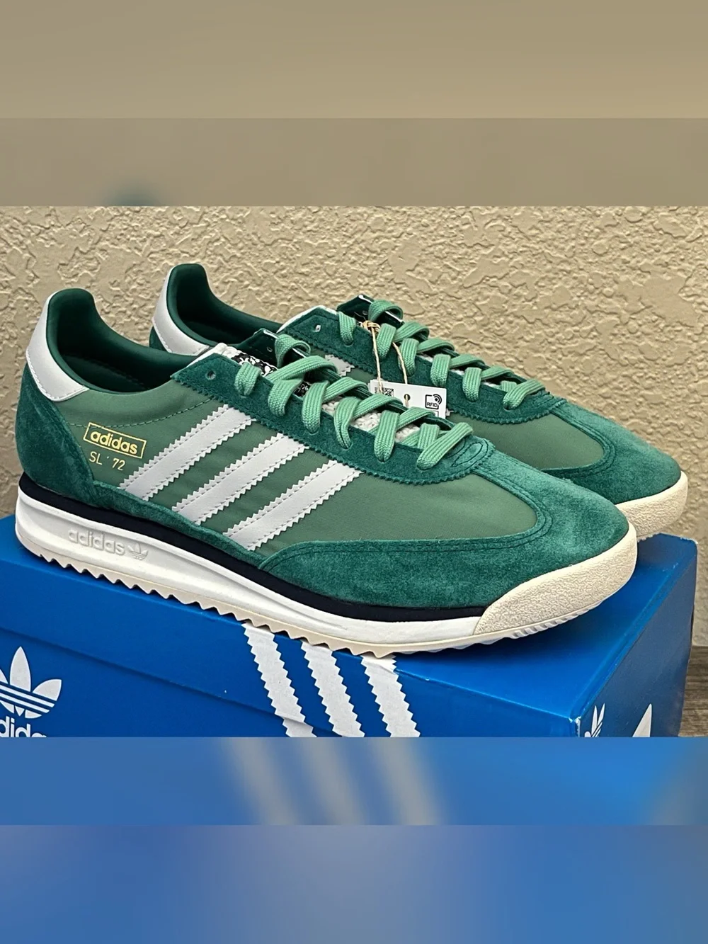 Adidas Men's Adidas SL 72 RS Green Color Size-9.5